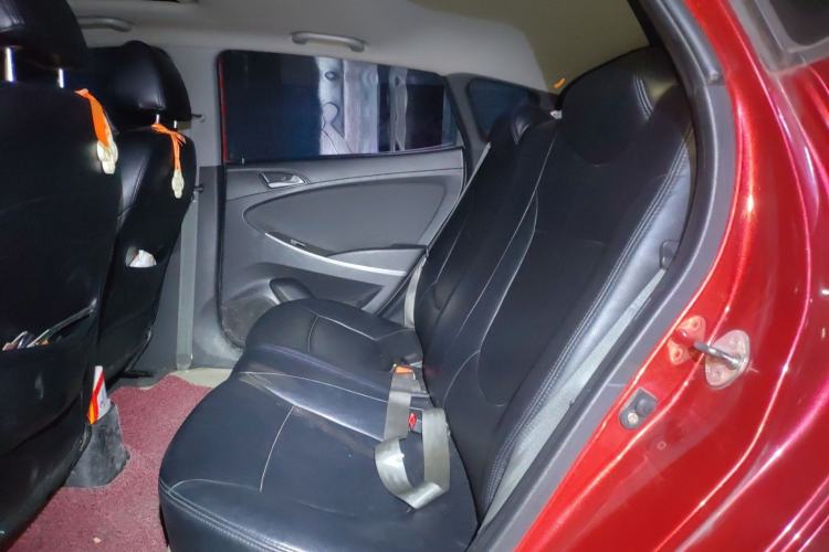 Used Hyundai Verna Ray 2014 1.4L Automatic GLX Left Rear Seat