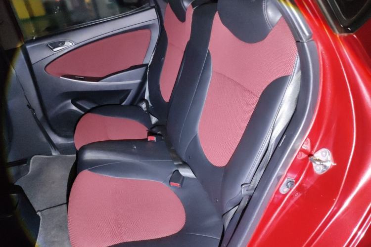 Used Hyundai Verna Ray 2014 1.4L Automatic GLX Left Rear Seat
