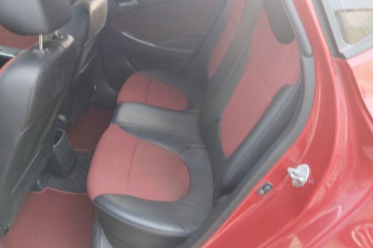 Used Hyundai Verna Ray 2014 1.4L Automatic GLX Left Rear Seat