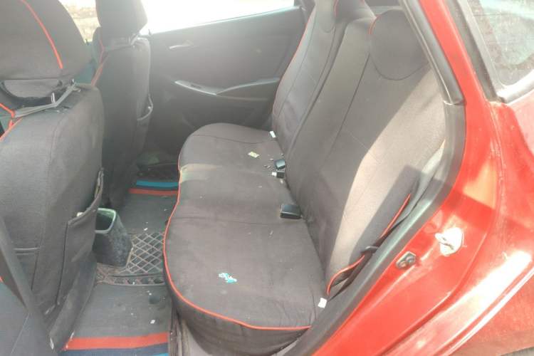 Used Hyundai Verna Ray 2014 1.4L Manual GLX Left Rear Seat