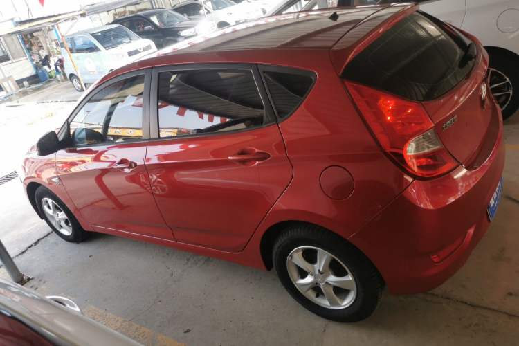 Used Hyundai Verna Ray 2014 1.4L Manual GLX Left Side