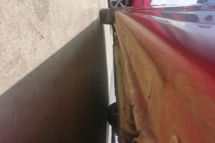 Used Hyundai Verna Ray 2014 1.4L Automatic GLX Left Side Sill