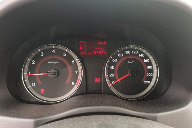 Used Hyundai Verna Ray 2014 1.4L Manual GLX Odometer Close Up
