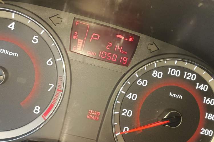 Used Hyundai Verna Ray 2014 1.4L Automatic GLX Odometer Close Up