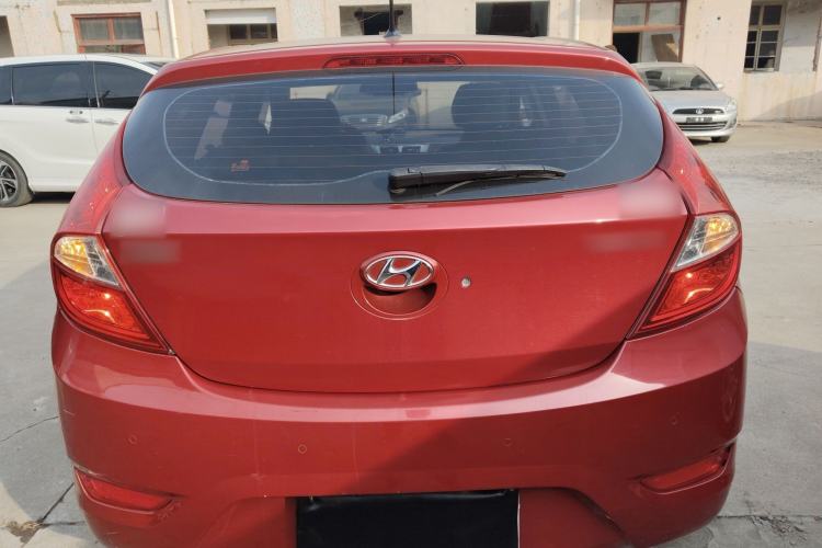 Used Hyundai Verna Ray 2014 1.4L Automatic GLX Rear