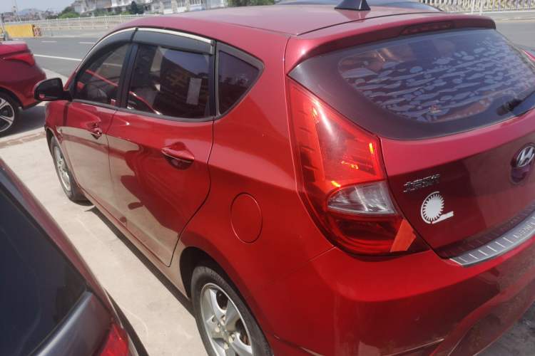 Used Hyundai Verna Ray 2014 1.4L Automatic GLX Rear Left 45 Deg