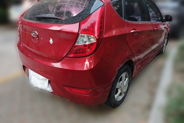 Used Hyundai Verna Ray 2014 1.4L Automatic GLX Rear Right 45 Deg