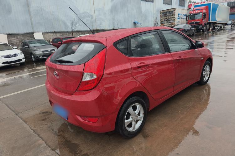 Used Hyundai Verna Ray 2014 1.4L Manual GLX Rear Right 45 Deg