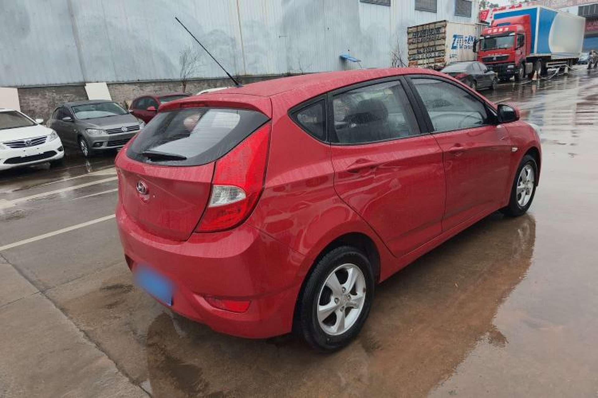 Used Hyundai Verna Ray 2014 1.4L Manual GLX Rear Right 45 Deg
