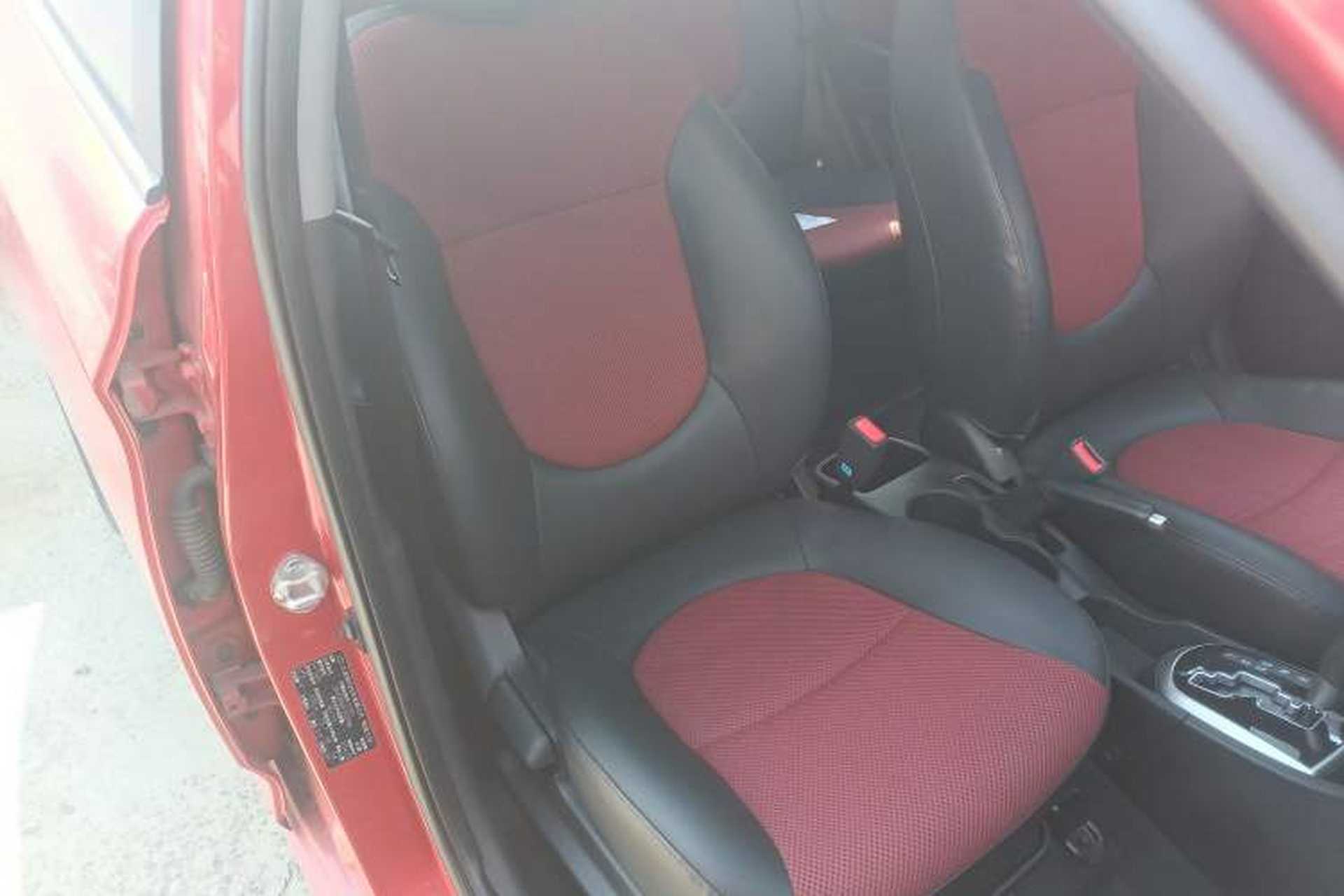Used Hyundai Verna Ray 2014 1.4L Automatic GLX Right Front Seat