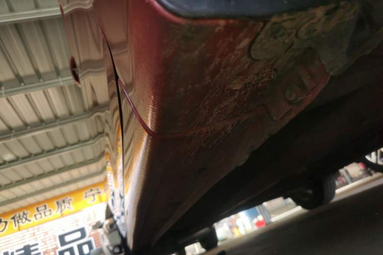 Used Hyundai Verna Ray 2014 1.4L Manual GLX Right Side Sill