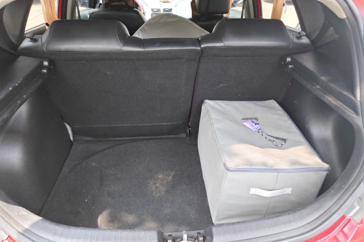 Used Hyundai Verna Ray 2014 1.4L Automatic GLX Trunk