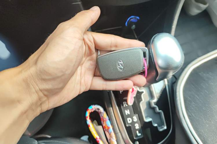 Used Hyundai Verna Ray 2014 1.6L Automatic TOP Vehicle Key