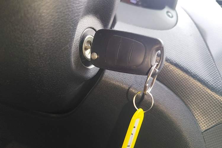 Used Hyundai Verna Ray 2014 1.4L Automatic GLX Vehicle Key