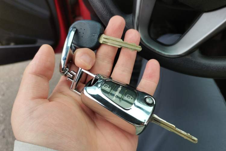 Used Hyundai Verna Ray 2014 1.4L Manual GLX Vehicle Key
