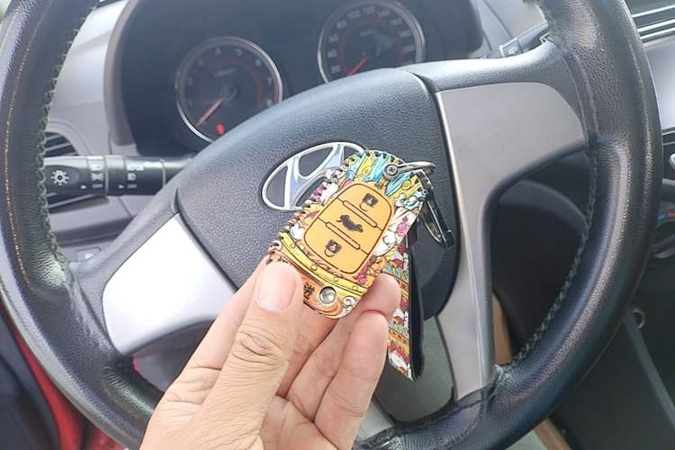 Used Hyundai Verna Ray 2014 1.4L Automatic GLX Vehicle Key