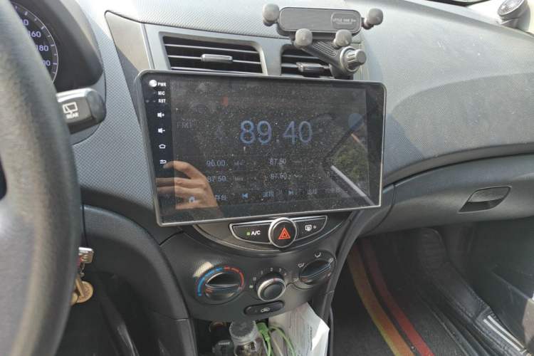 Used Hyundai Verna Ray 2014 1.4L Manual GLX Audio And AC Panel