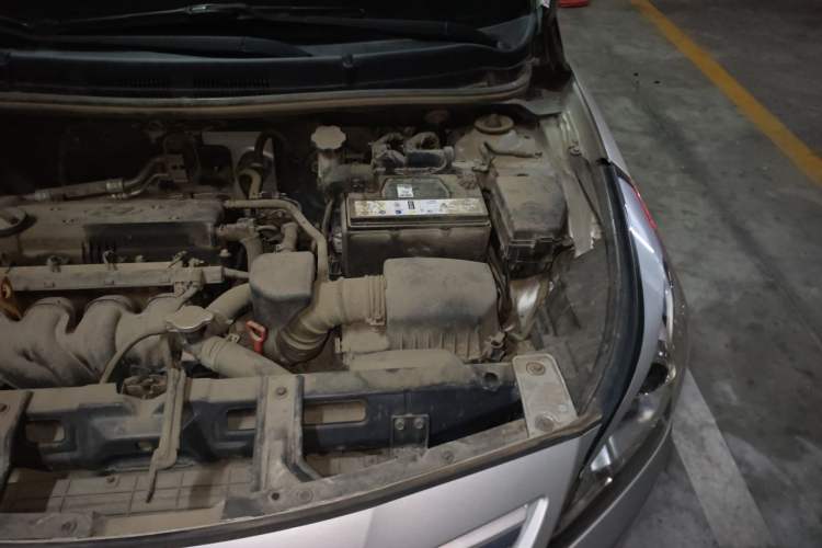 Used Hyundai Verna Ray 2014 1.6L Automatic TOP Engine Bay Left