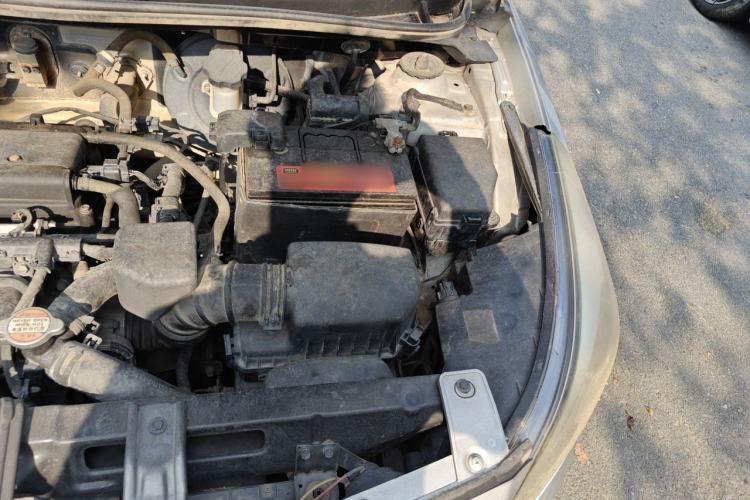 Used Hyundai Verna Ray 2014 1.4L Manual GLX Engine Bay Left