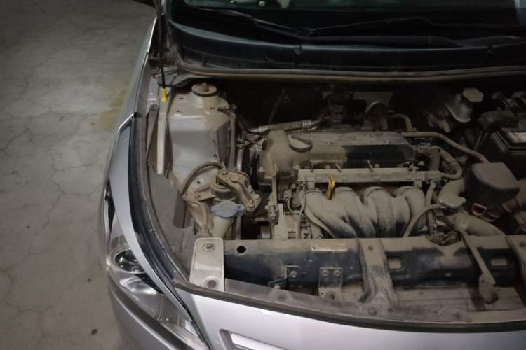 Used Hyundai Verna Ray 2014 1.6L Automatic TOP Engine Bay Right