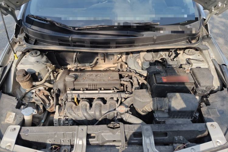Used Hyundai Verna Ray 2014 1.4L Manual GLX Engine Bay