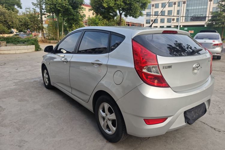 Used Hyundai Verna Ray 2014 1.4L Automatic GLX Exterior 5