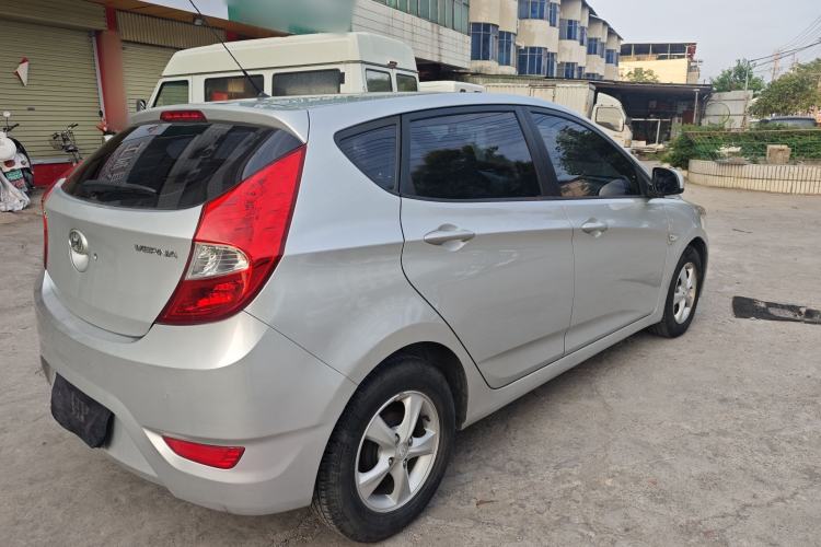Used Hyundai Verna Ray 2014 1.4L Automatic GLX Exterior 6