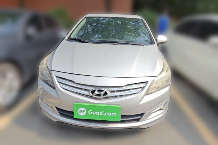 Used Hyundai Verna Ray 2014 1.4L Manual GLX Front