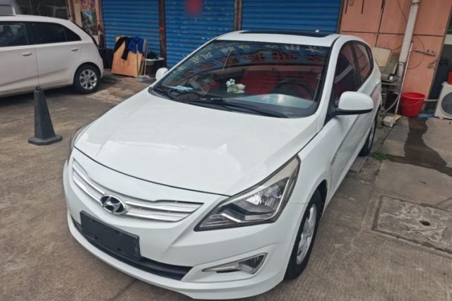 Used Hyundai Verna Ray 2014 1.4L Automatic GLX