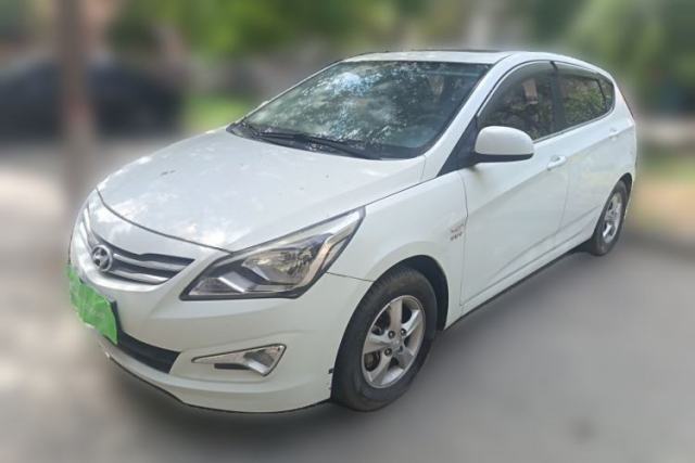 Hyundai Verna Ray 2014 1.4L Manual GLX usado