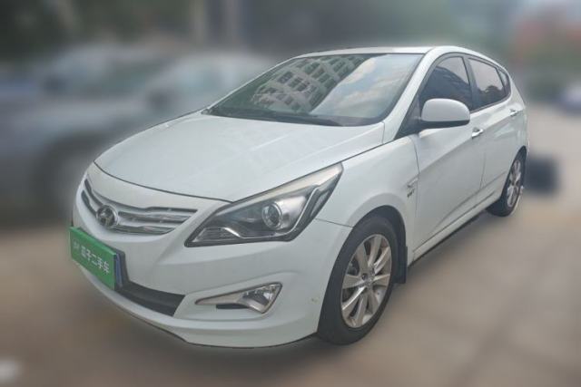 Used Hyundai Verna Ray 2014 1.4L Automatic TOP