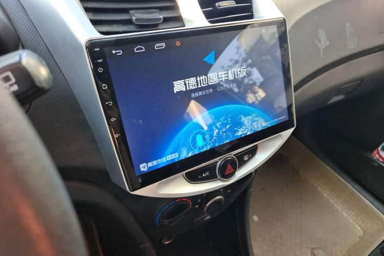 Used Hyundai Verna Ray 2014 1.4L Manual GLX Audio And AC Panel