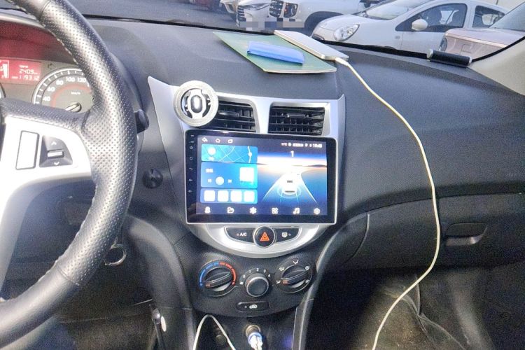 Used Hyundai Verna Ray 2014 1.4L Manual GLX Audio And AC Panel