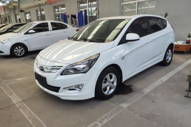 Used Hyundai Verna Ray 2014 1.4L Automatic GLX