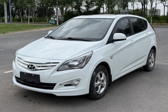 Used Hyundai Verna Ray 2014 1.4L Manual GLX