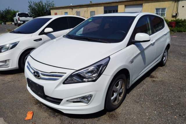 Used Hyundai Verna Ray 2014 1.4L Automatic GLX