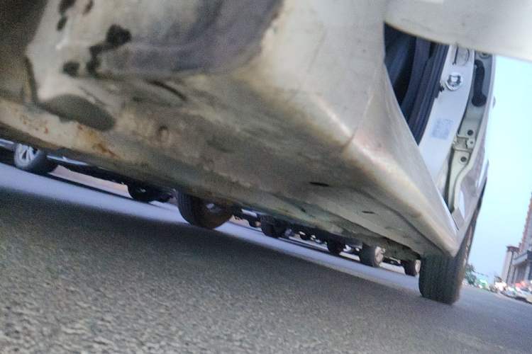 Used Hyundai Verna Ray 2014 1.4L Manual GLX Chassis Front Left