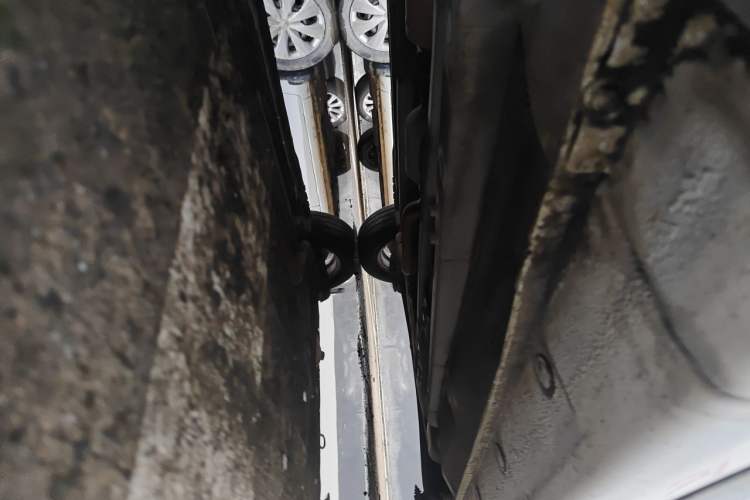 Used Hyundai Verna Ray 2014 1.4L Automatic GLX Chassis Front Left