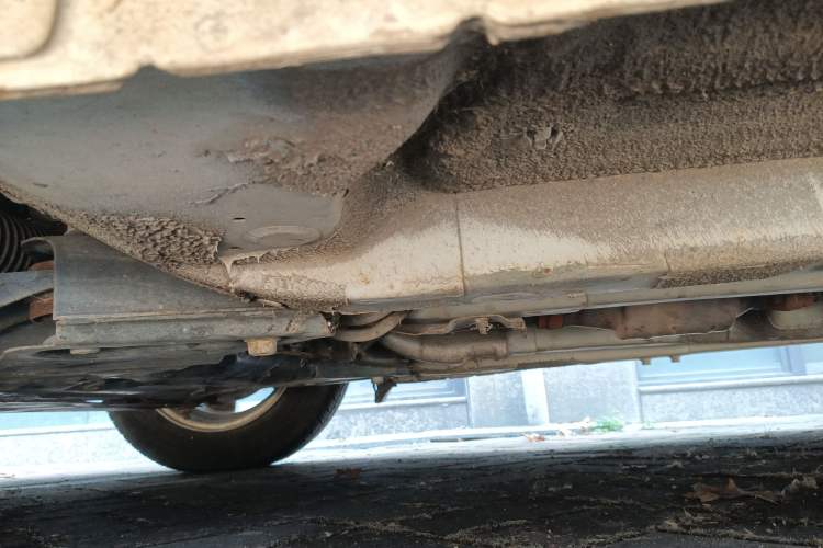 Used Hyundai Verna Ray 2014 1.4L Automatic GLX Chassis Front Left