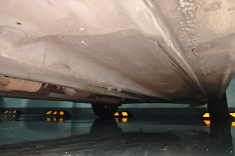 Used Hyundai Verna Ray 2014 1.4L Automatic GLX Chassis Front Left