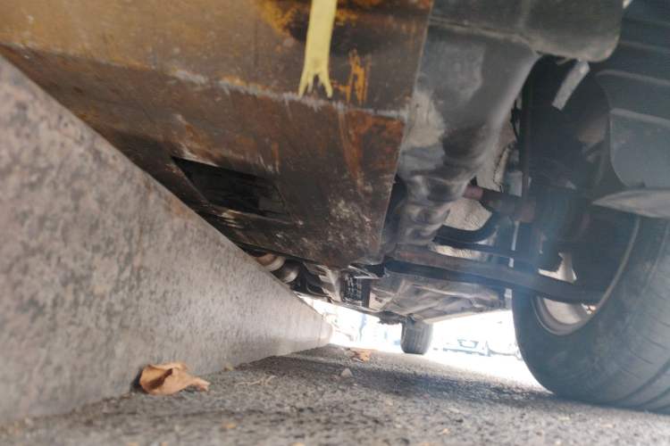 Used Hyundai Verna Ray 2014 1.4L Manual GLX Chassis Front Left