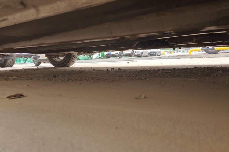 Used Hyundai Verna Ray 2014 1.4L Automatic GLX Chassis Front Right