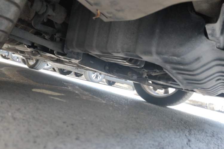 Used Hyundai Verna Ray 2014 1.6L Automatic TOP Chassis Front Right