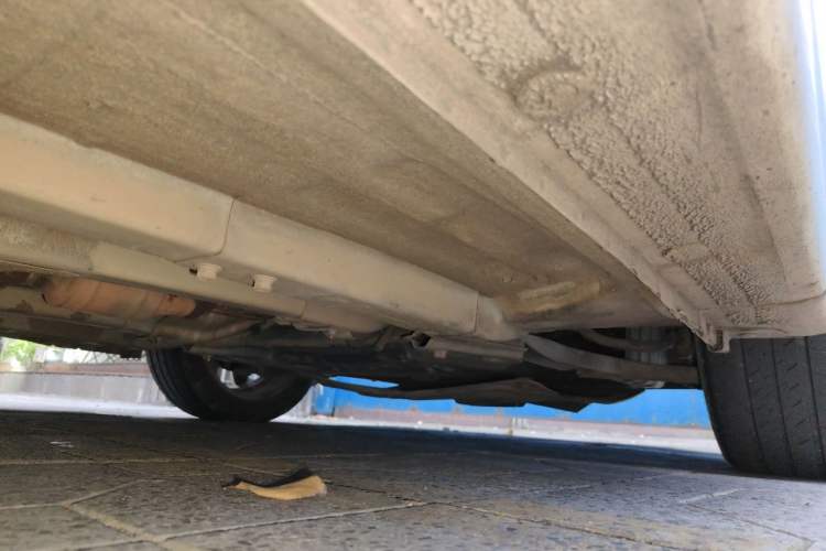 Used Hyundai Verna Ray 2014 1.6L Automatic TOP Chassis Front Right
