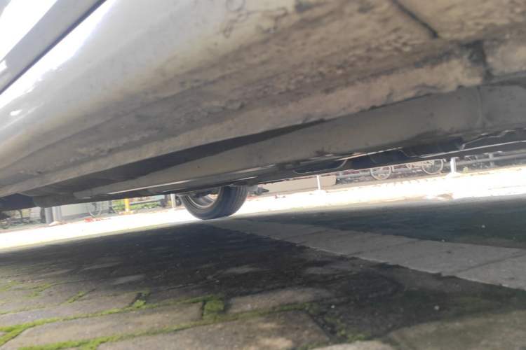 Used Hyundai Verna Ray 2014 1.6L Automatic TOP Chassis Front Right