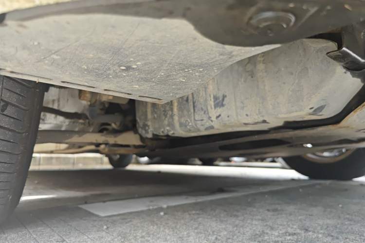 Used Hyundai Verna Ray 2014 1.4L Automatic GLX Chassis Front Right