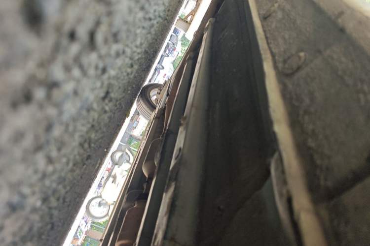 Used Hyundai Verna Ray 2014 1.4L Automatic GLX Chassis Front Right