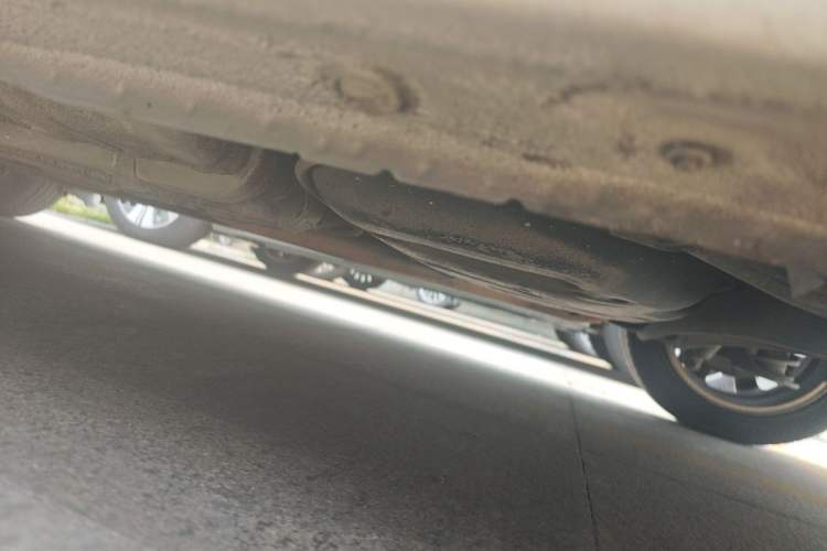 Used Hyundai Verna Ray 2014 1.4L Automatic TOP Chassis Rear Left