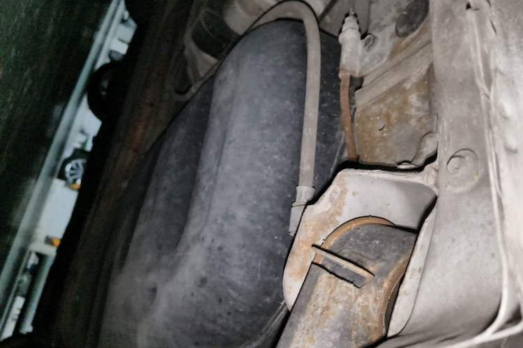 Used Hyundai Verna Ray 2014 1.4L Automatic GLX Chassis Rear Left