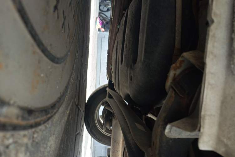 Used Hyundai Verna Ray 2014 1.4L Automatic GLX Chassis Rear Left
